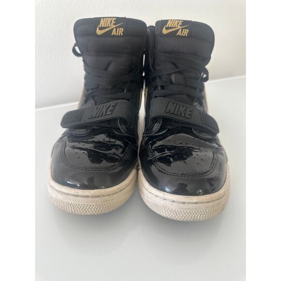 Jordan Legacy 312 Black Gold Patent Sz 9.5 excellent condition fresh look - Picture 14 of 15